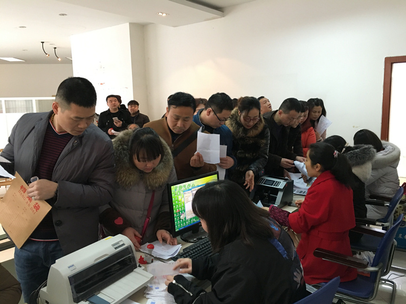 2017年3月20日 市固废公司开展2017年医疗废物处置合同签署工作2 2017年3月20日 市固废公司开展2017年医疗废物处置合同签署工作2