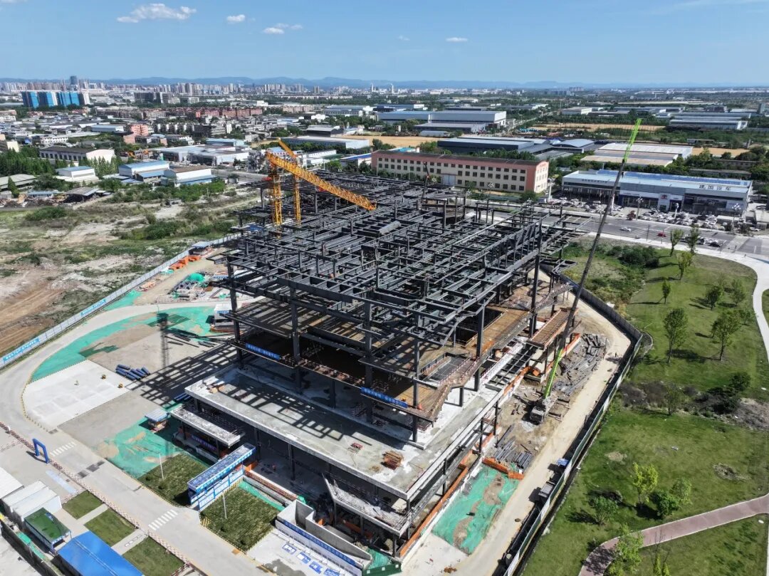 一线传真│奋斗不止,筑鼎未来——市博物馆建设项目主体结构顺利封顶